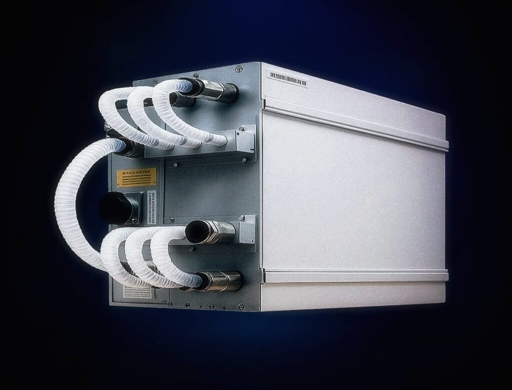 Antminer S21 XP HYD 473T